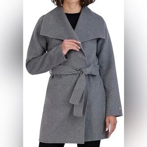 Forever 21 Women's Grey Belted Wrap Coat